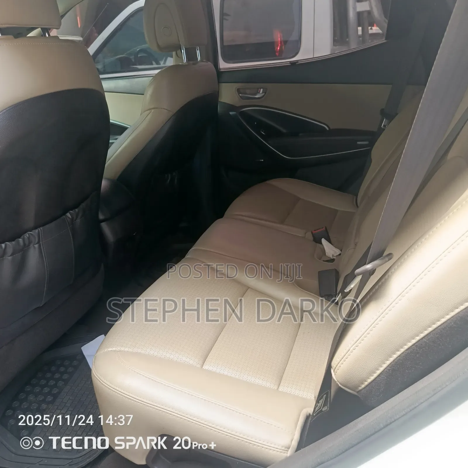 Hyundai Santa Fe 2014 White