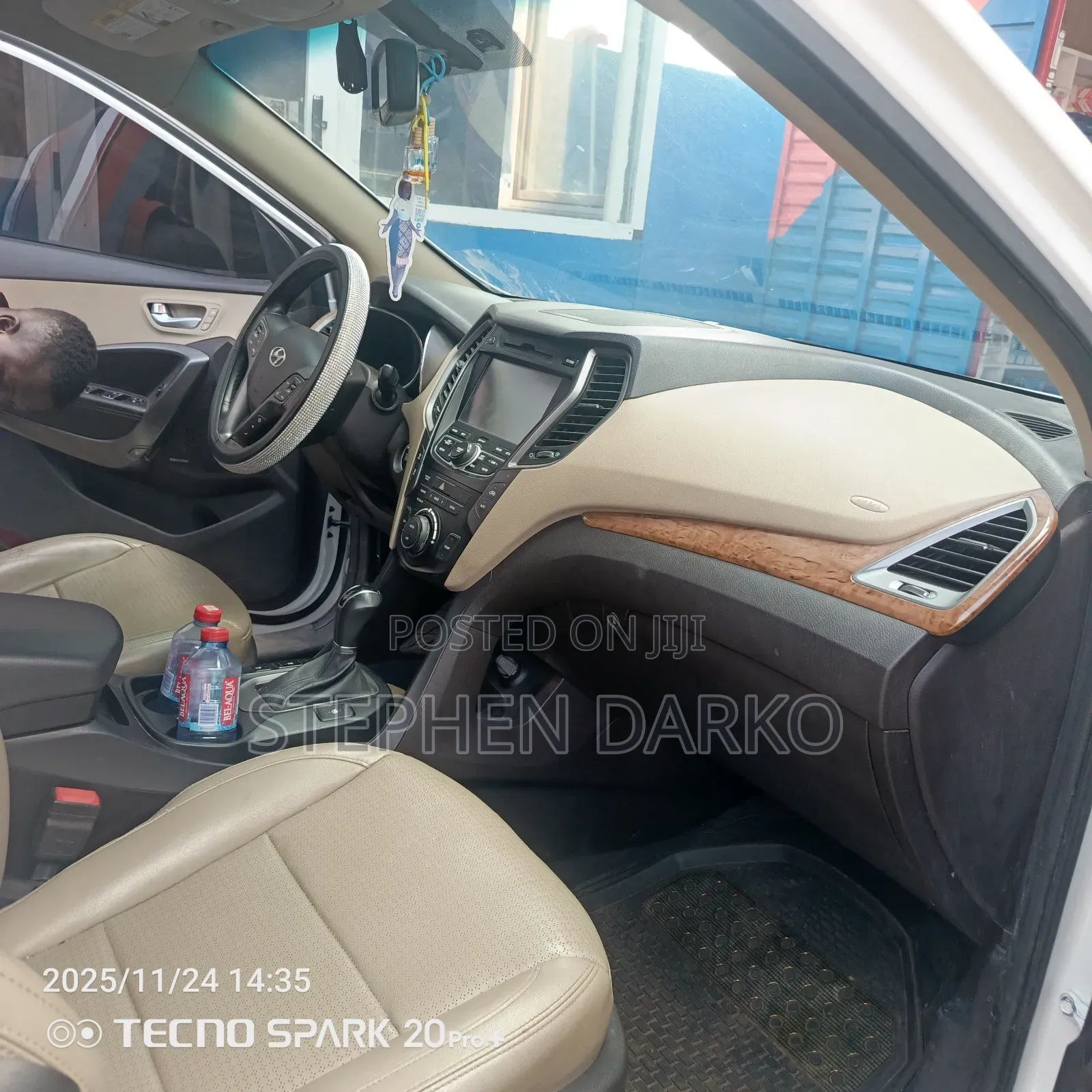 Hyundai Santa Fe 2014 White