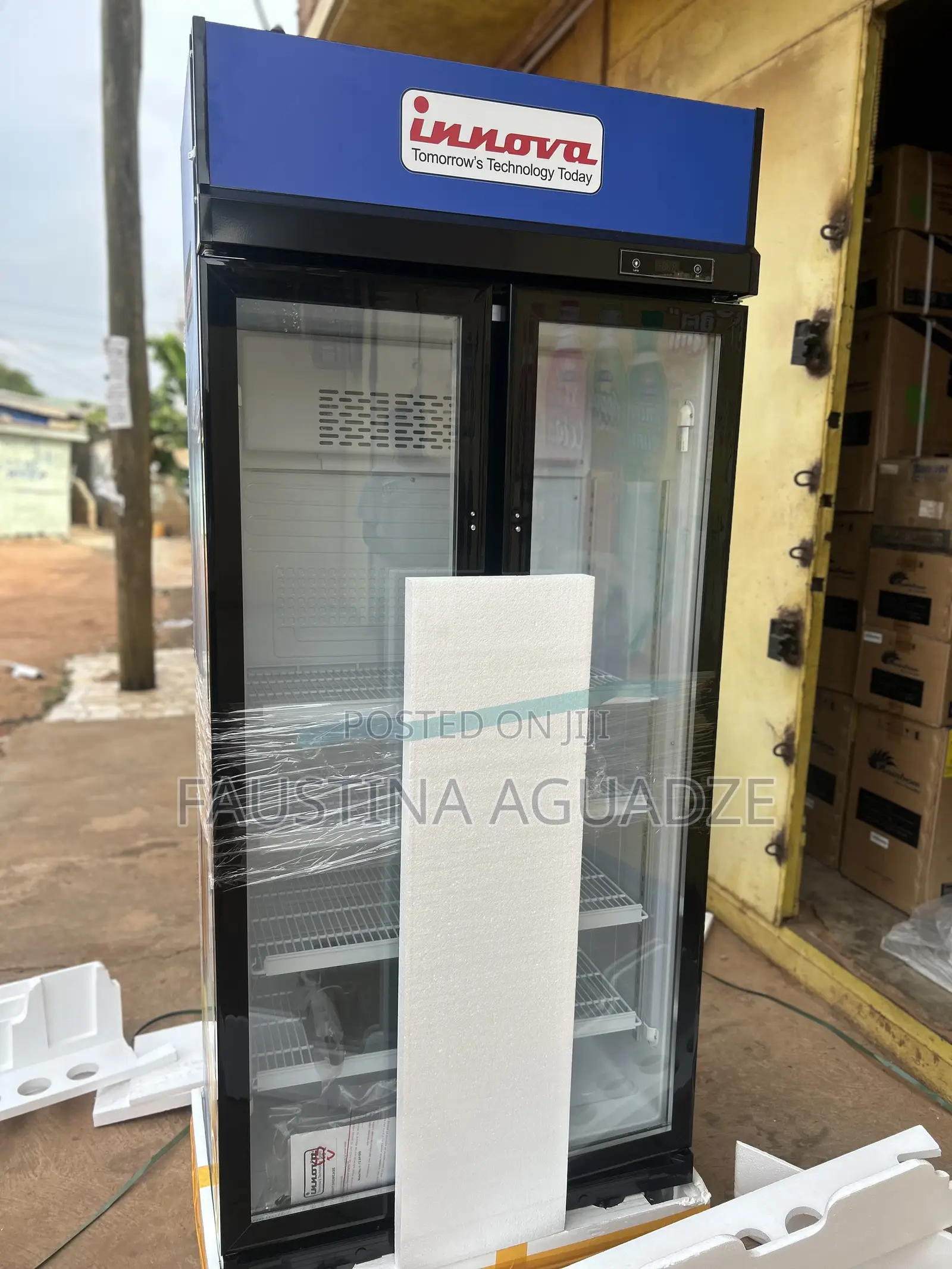 Innova I-72 Sf Display Fridge