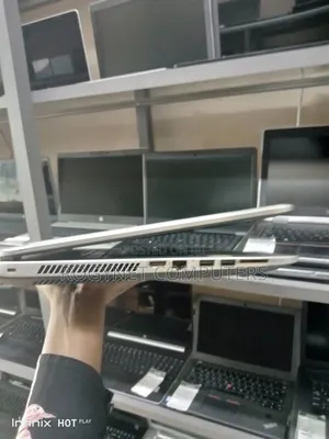 Laptop HP Envy 17 8GB Intel Core i7 HDD 1T