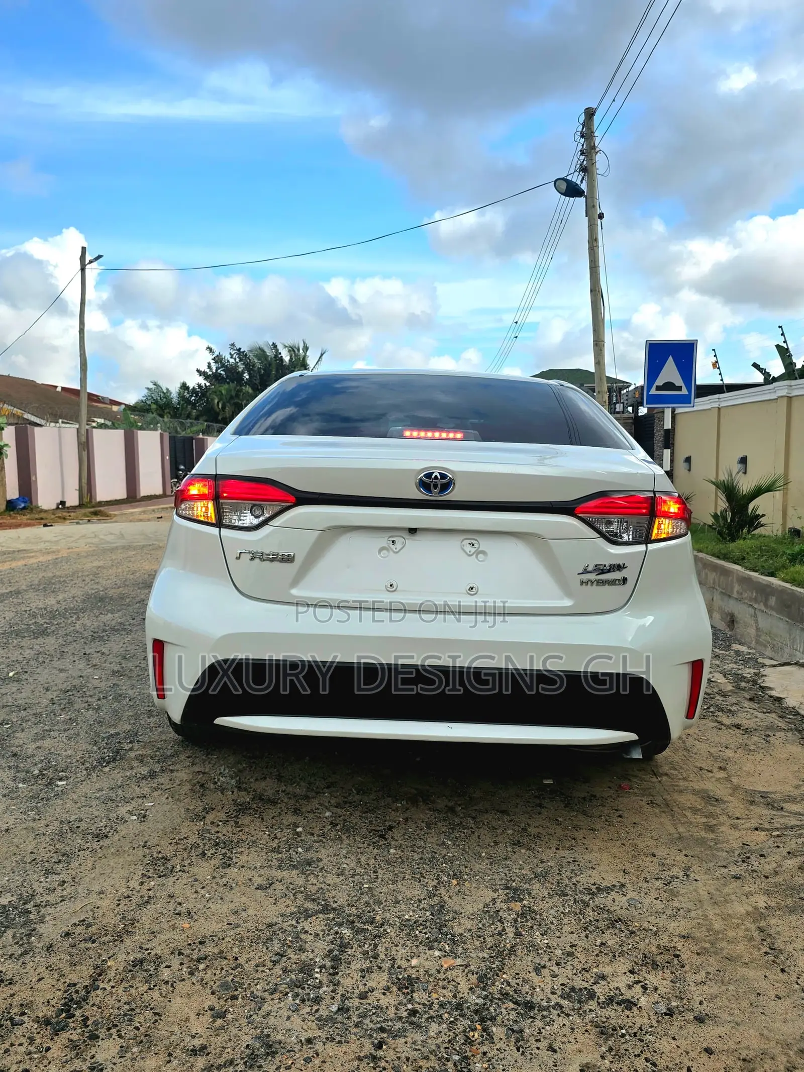 Toyota Corolla 2020 White