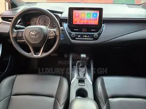 Toyota Corolla 2020 White