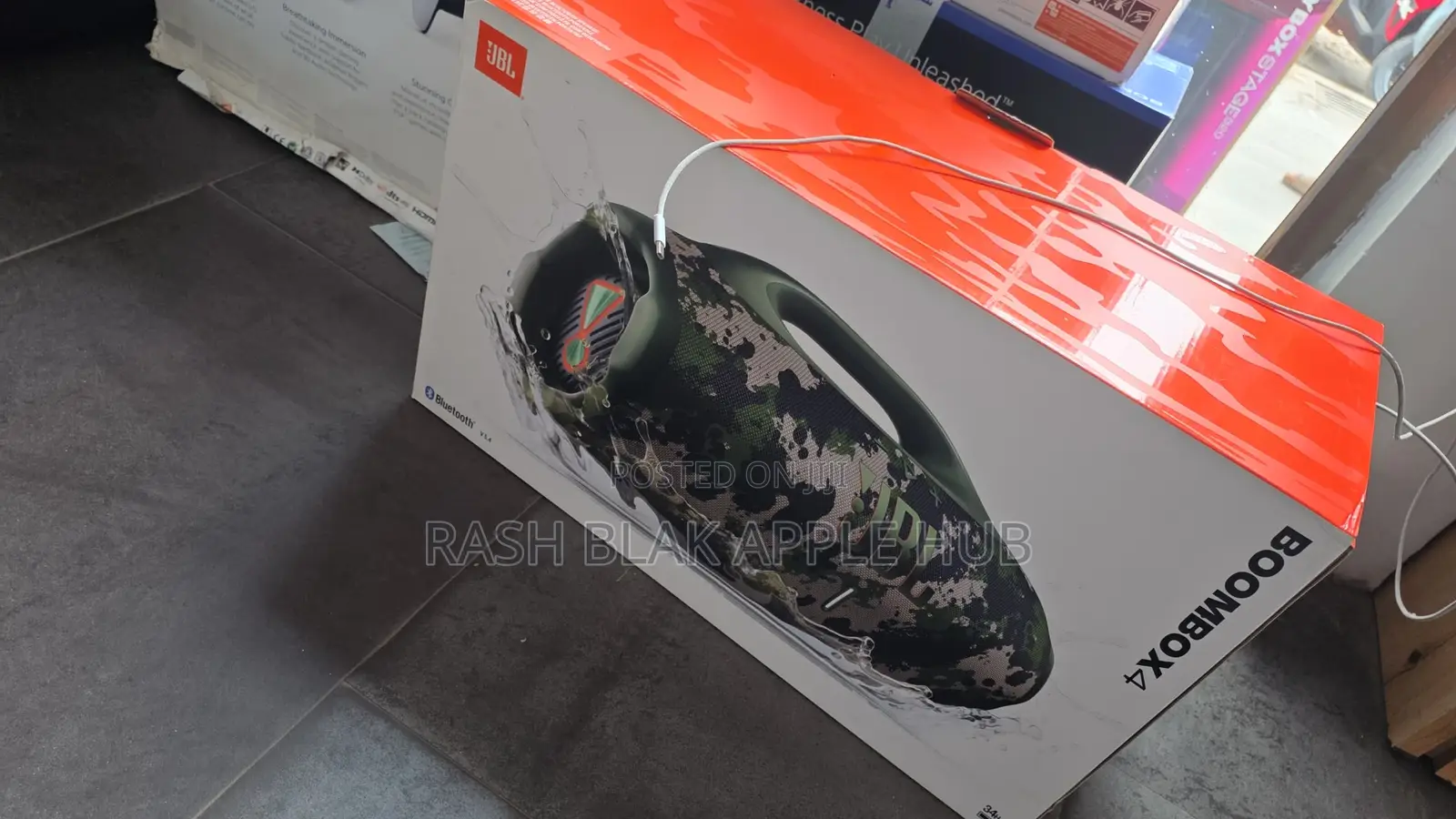 JBL Boombox 4