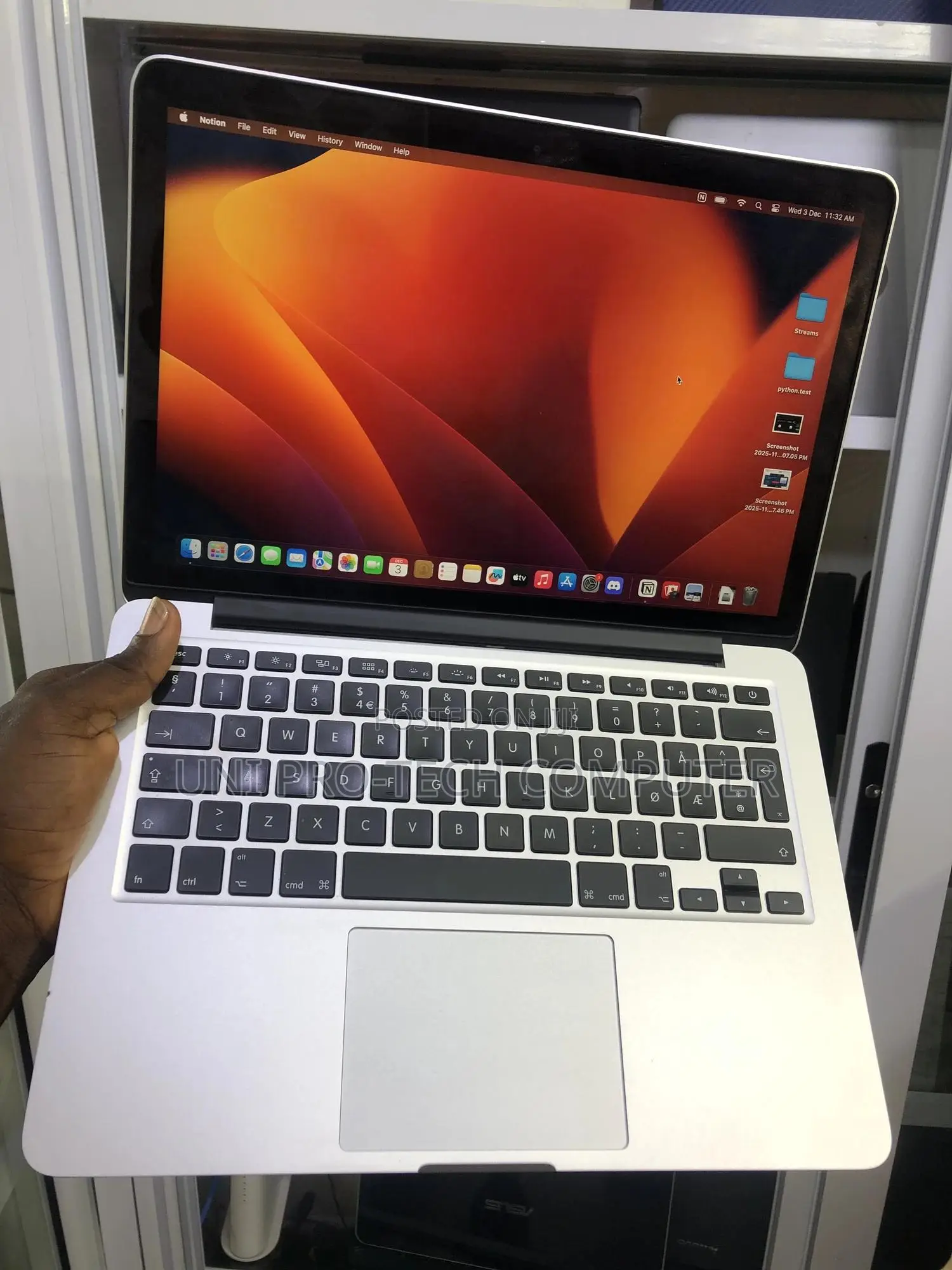 Laptop Apple MacBook Pro 8GB Intel Core I5 SSD 128GB