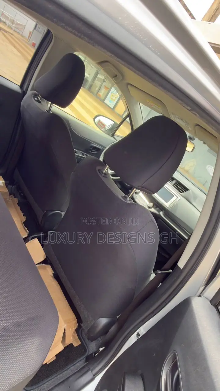 Toyota Vitz 2013 Gray
