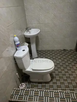 1bdrm Apartment in Lamptey Mills Obom, Ngleshie Amanfro for rent