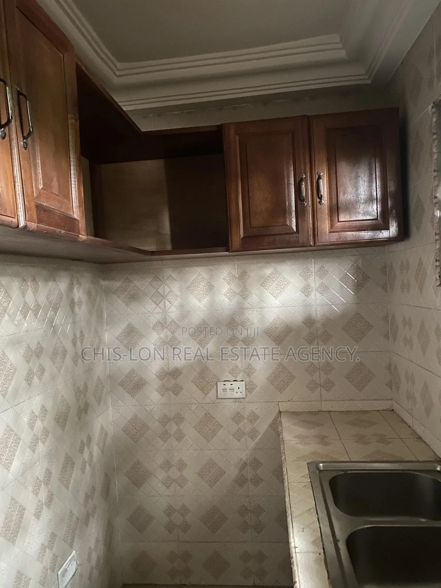 1bdrm Apartment in Lamptey Mills Obom, Ngleshie Amanfro for rent