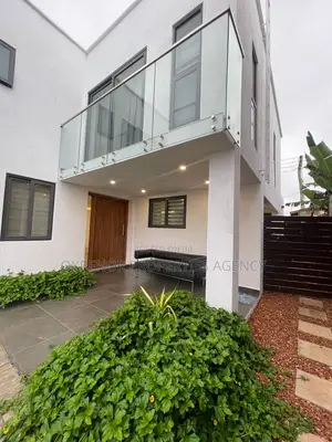Furnished 3bdrm Duplex in South La, Accra Metropolitan for sale