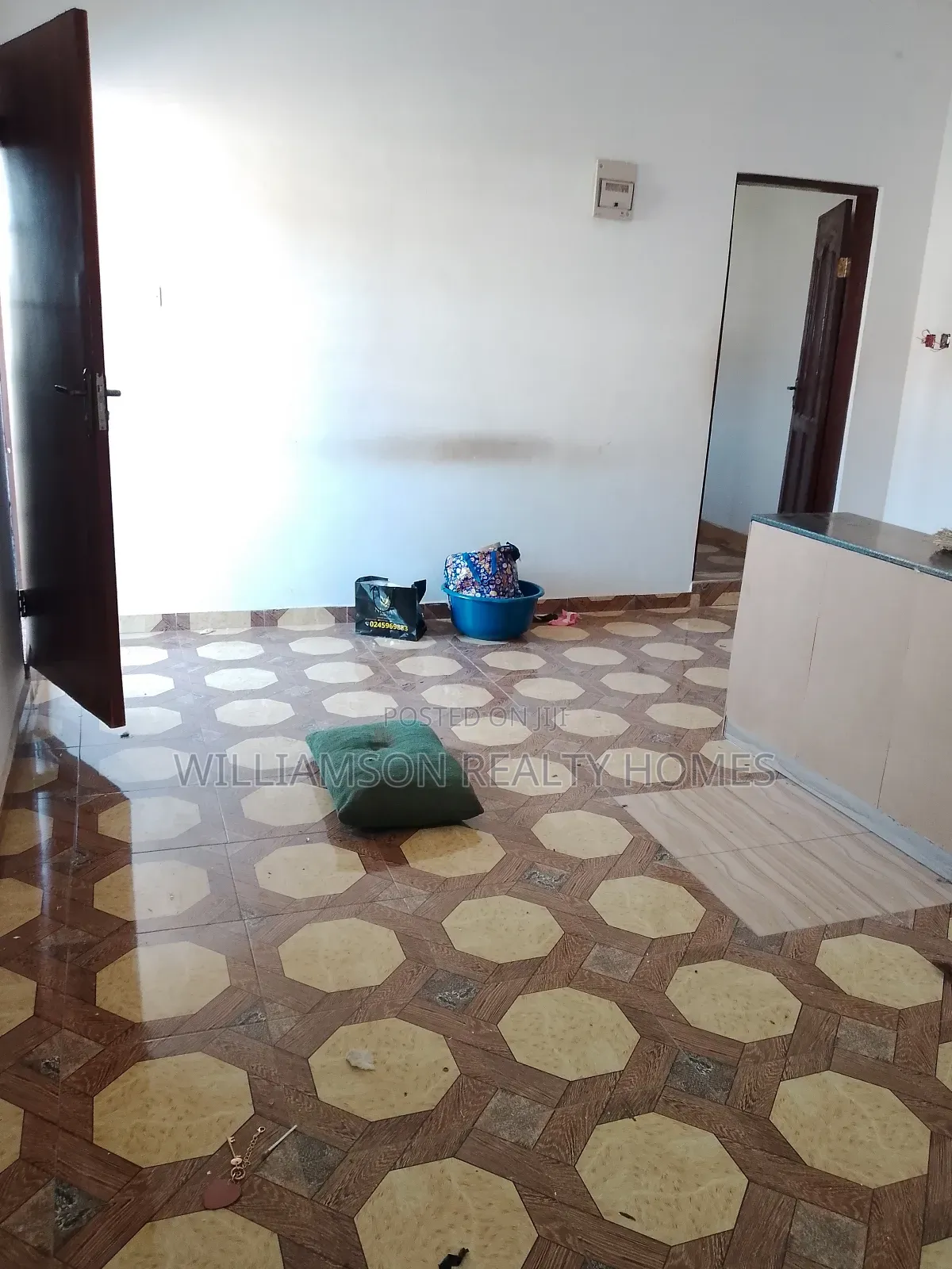 1bdrm Apartment in Hfc Estate Area, Spintex for rent