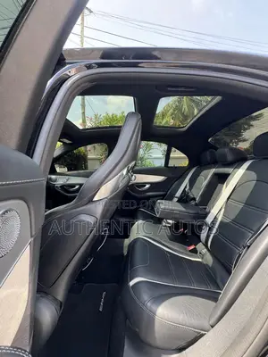 Mercedes-Benz C63 S RWD Sedan (4.0L V8 7A) 2017 Black