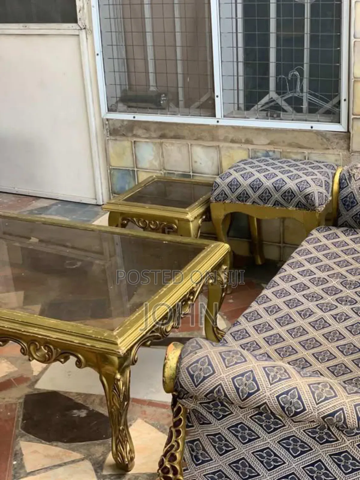 2-2-1 Antique Design Sofa Set