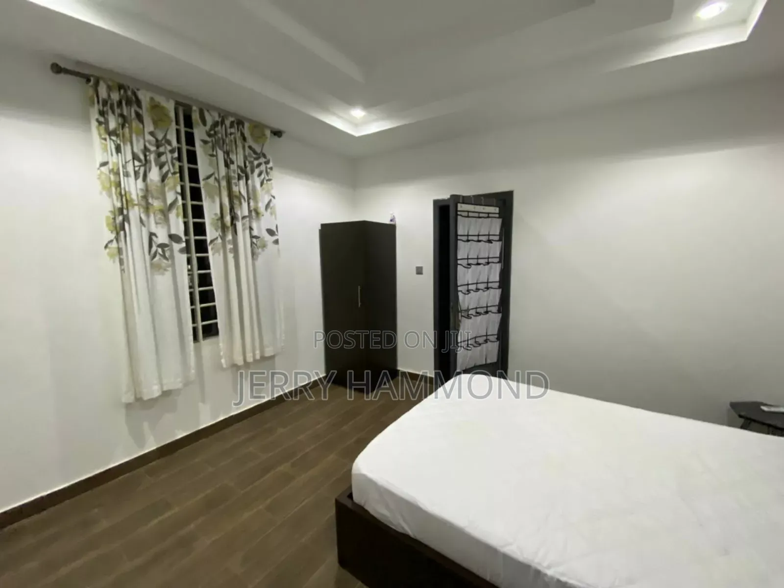 Furnished 3bdrm House in School Junction, East Legon for sale