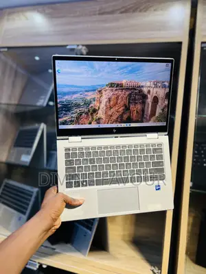 Laptop HP EliteBook 830 G8 32GB Intel Core i7 SSD 512GB