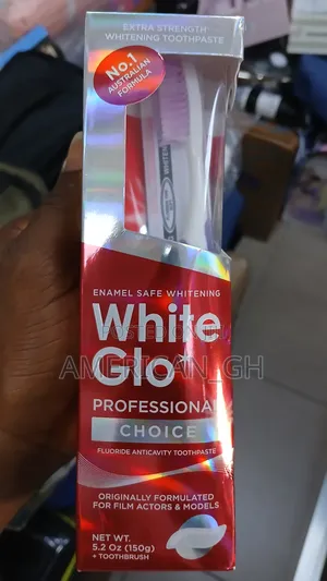 White Glo Professional Choice Toothpaste and Toothbrush, 150g
