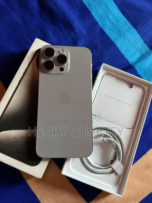Apple iPhone 15 Pro Max 256 GB