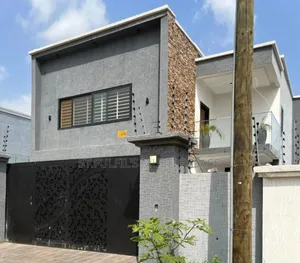4bdrm Duplex in Lakeside, East Legon for sale