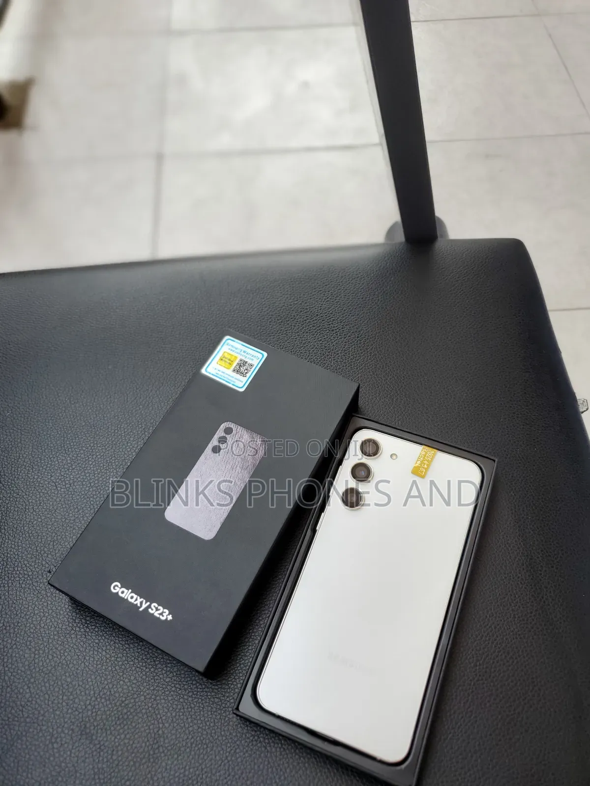 New Samsung Galaxy S23+ 256 GB Gold