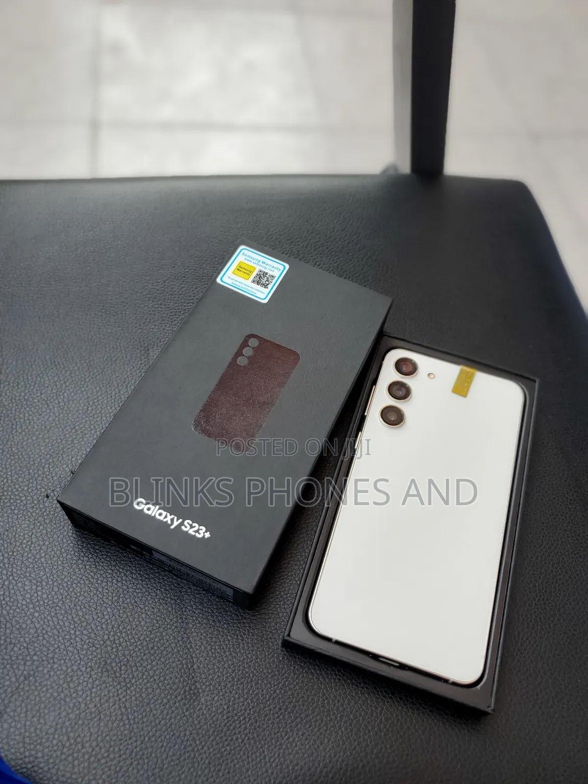 New Samsung Galaxy S23+ 256 GB Gold