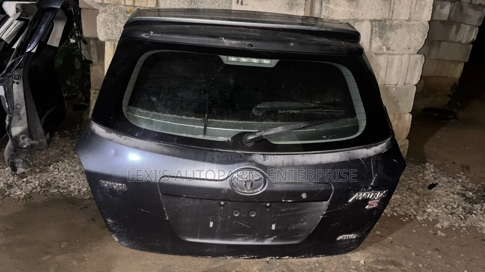 Toyota Matrix 2009,2010,2011boot / Tailgate Available