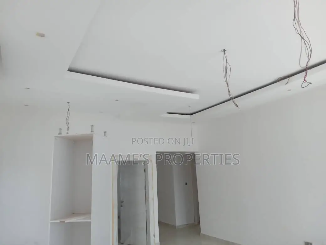 3bdrm House in Amrahia for sale