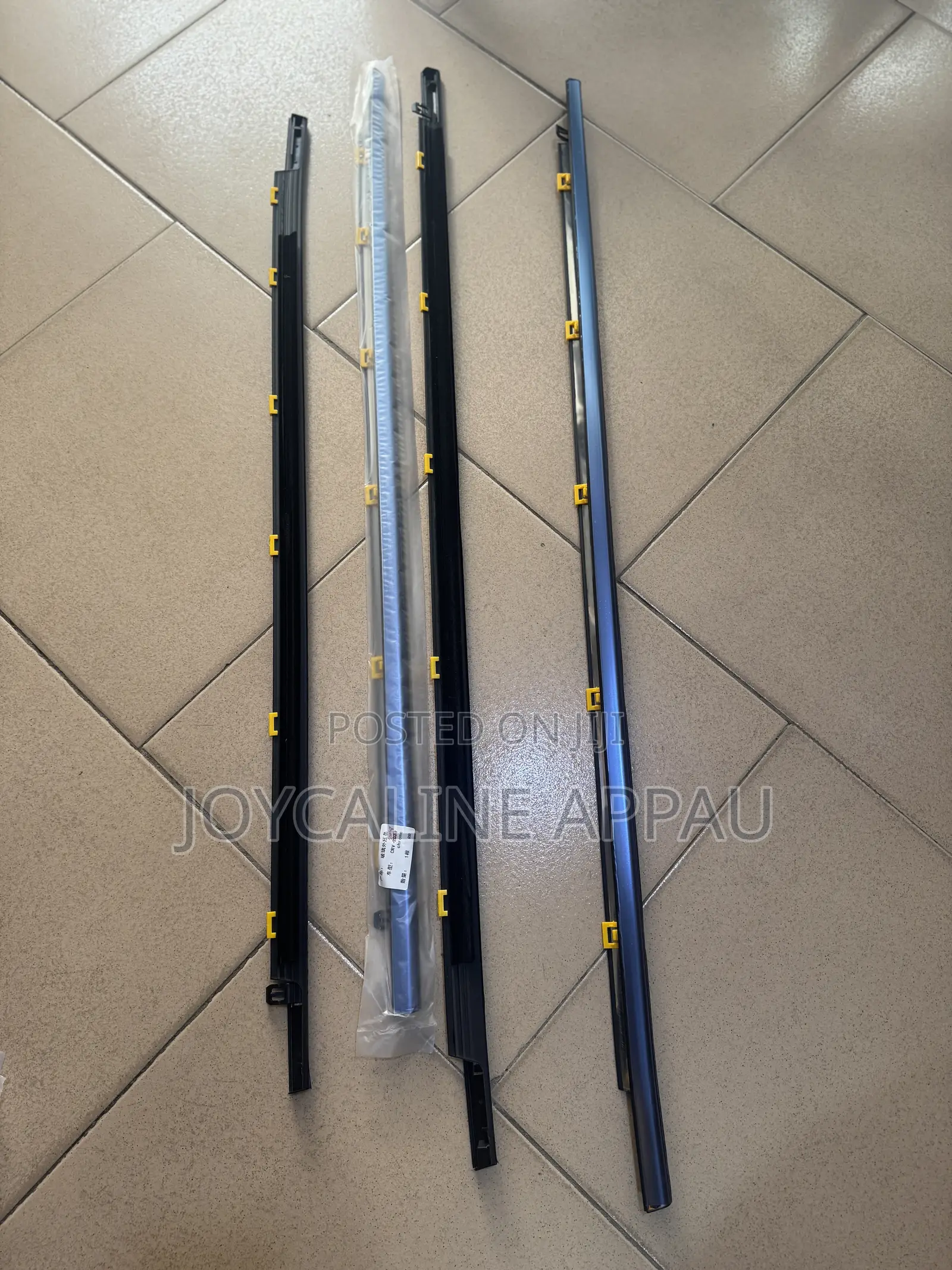Honda CRV 2017 to 2025 Door Mouth Strip Window Molding Trim Chrome