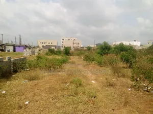 First-Premier Residential Land - Lakeside