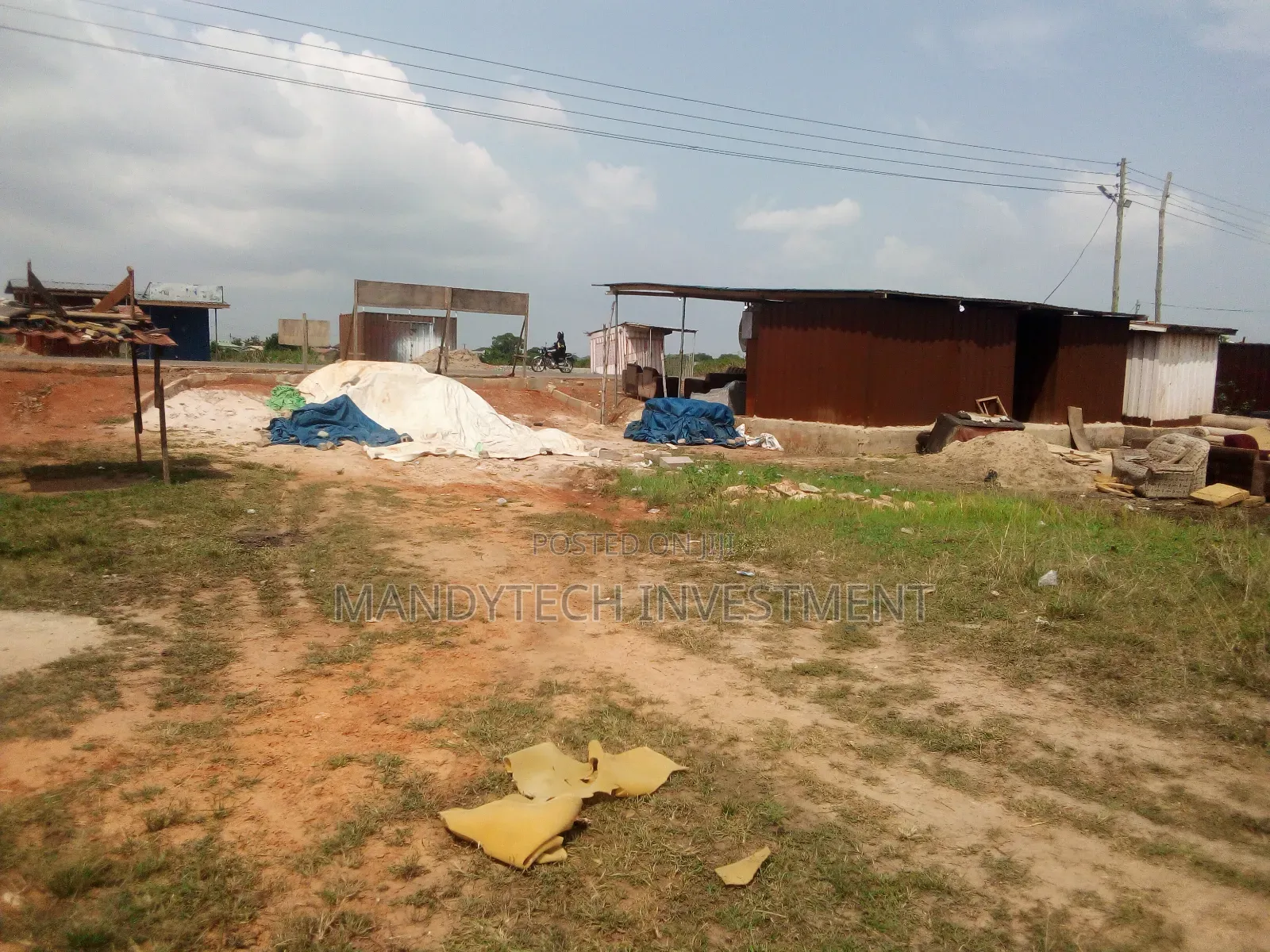 Roadside Land Ideal for Commercial Purpose - Katamanso