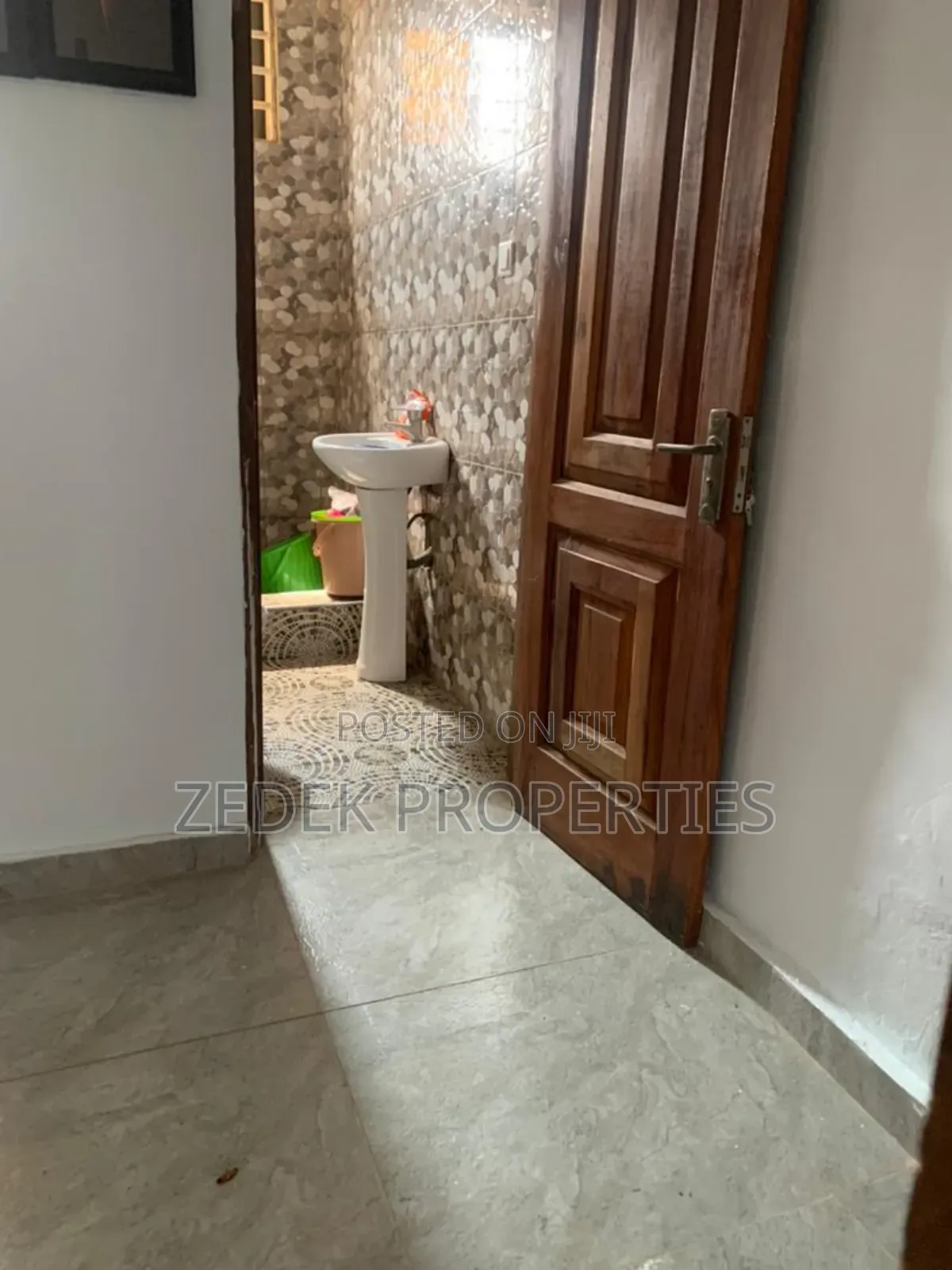 1bdrm Apartment in Kwabenya, Ashomang Estate for rent