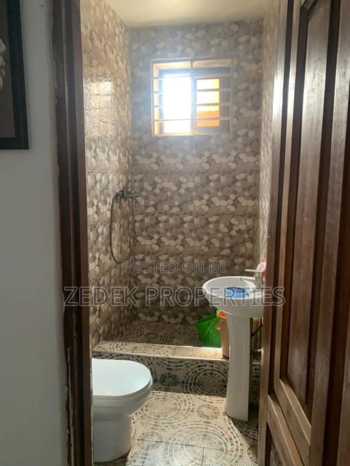 1bdrm Apartment in Kwabenya, Ashomang Estate for rent
