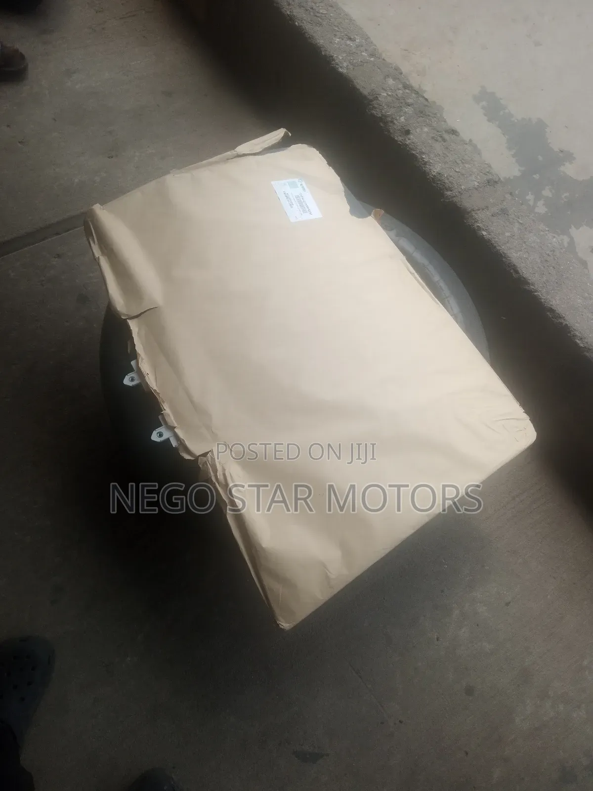Toyota Tundra 2023 Back Door Glass Tinted