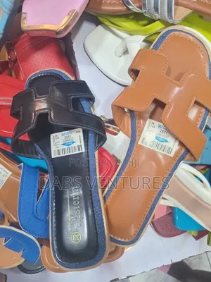 Ladies Hermes Slippers