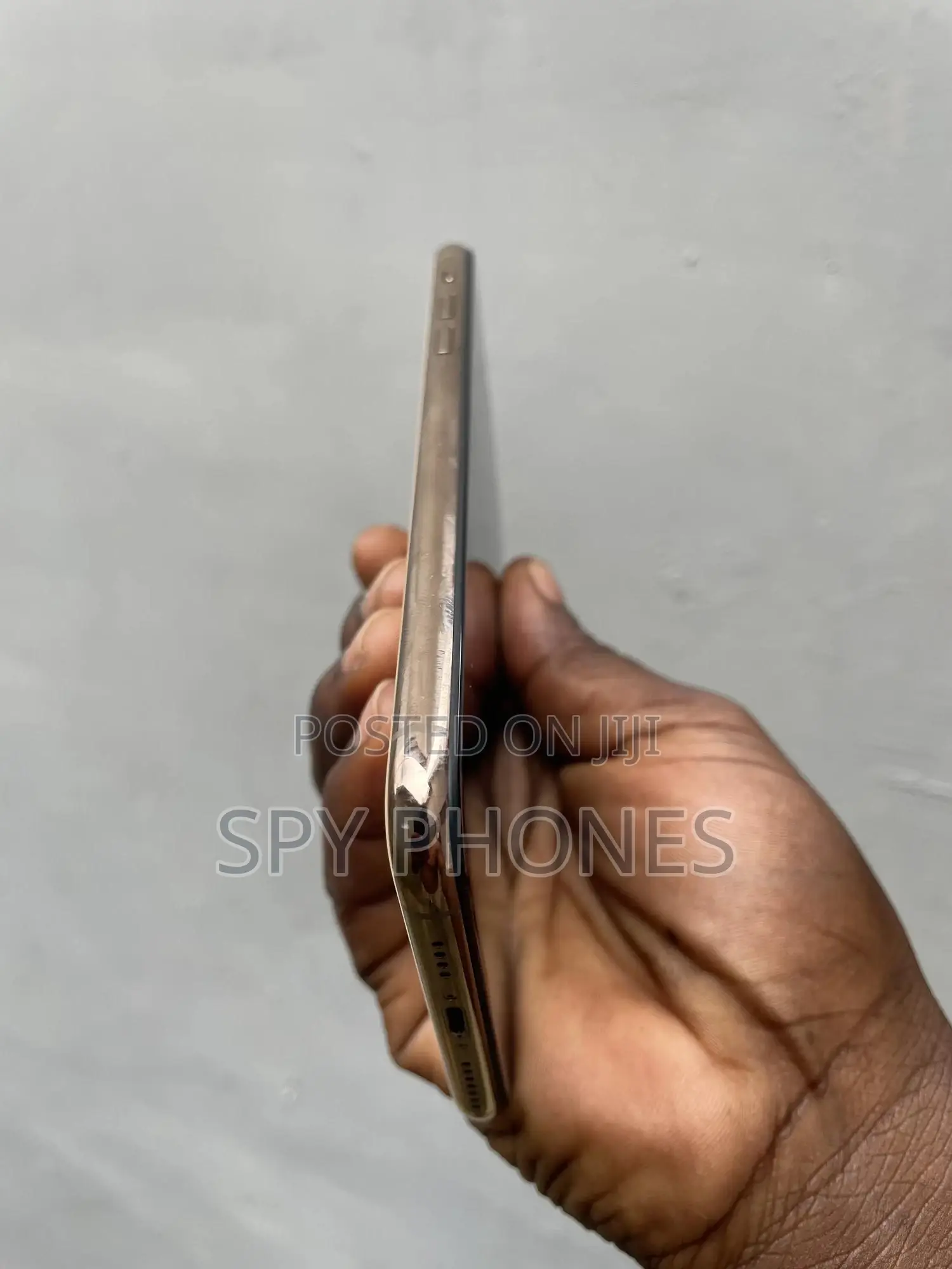Apple iPhone 11 Pro Max 64 GB Gold