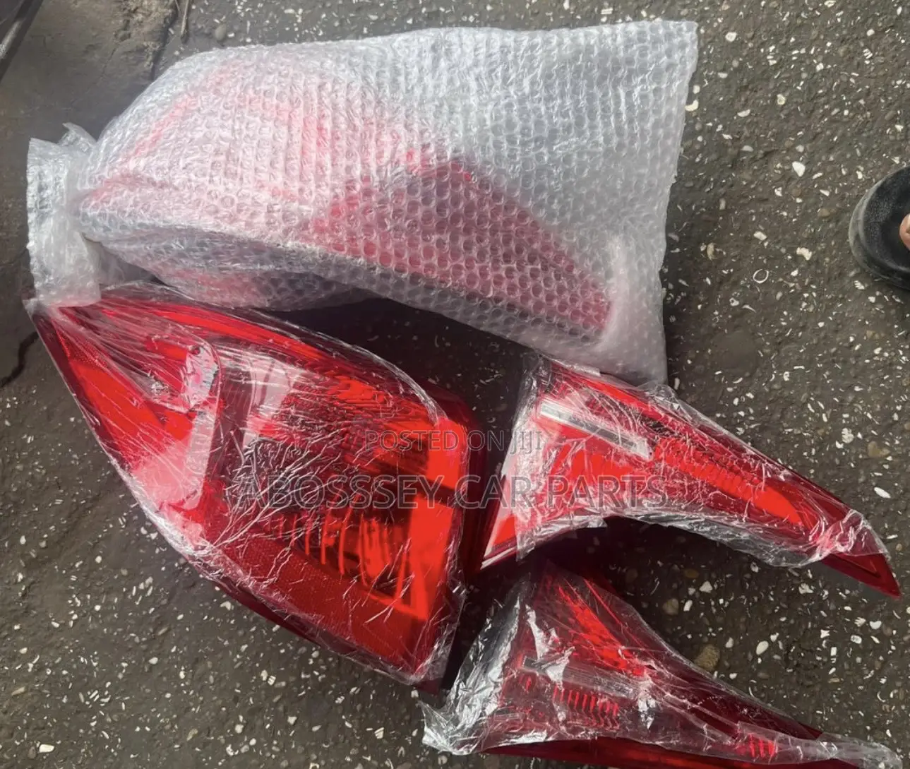Toyota Corolla 2014 To 2018 Taillight Available