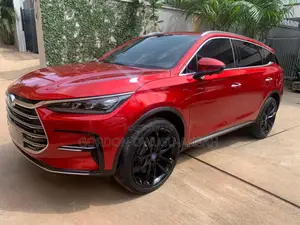 BYD Tang DM-i 2021 Red