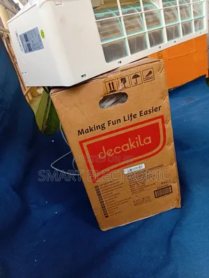 Decakila Iceglow 1.5hp – Cooling With Elegance