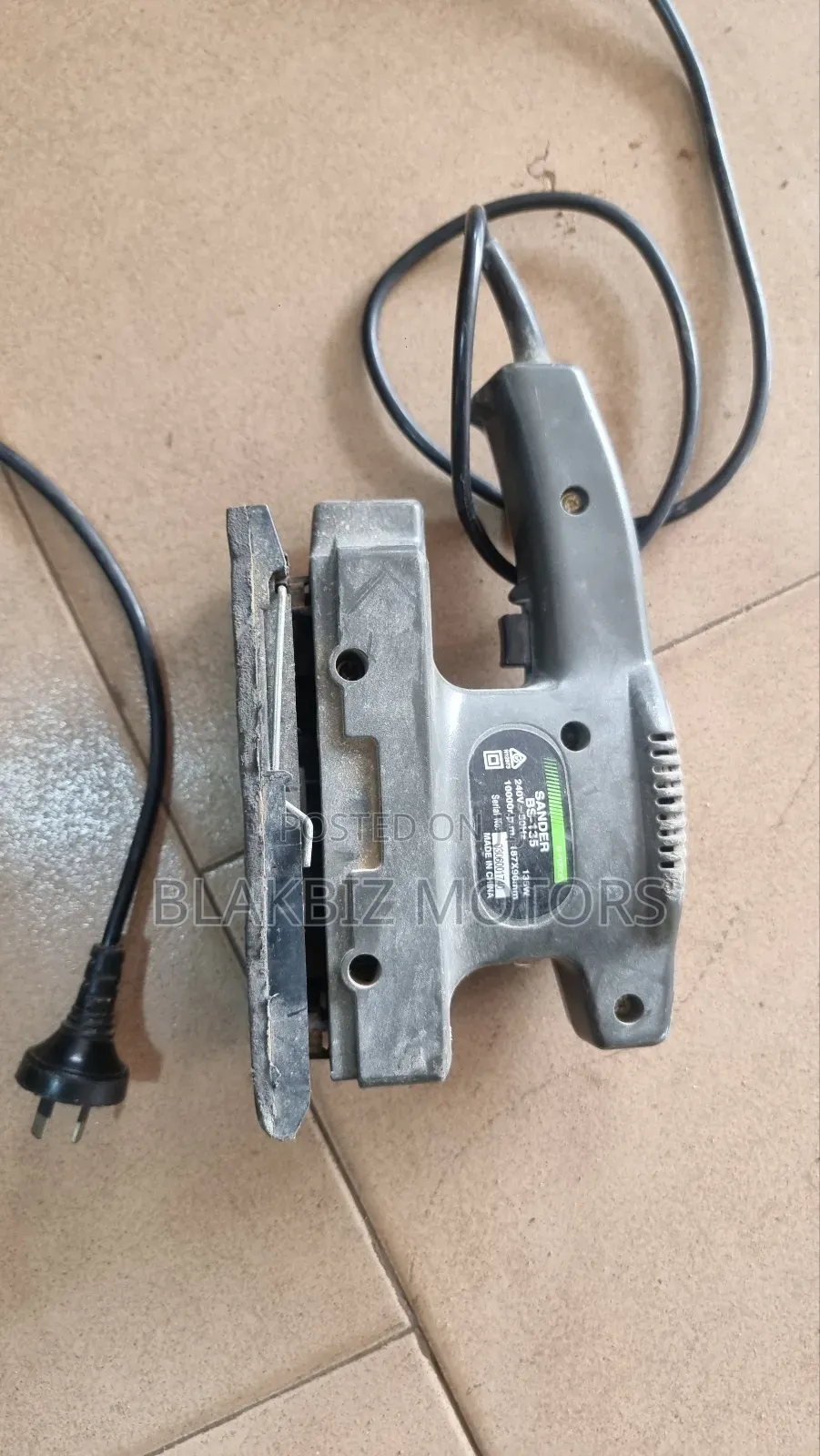 G-Force Sheet Palm Sander