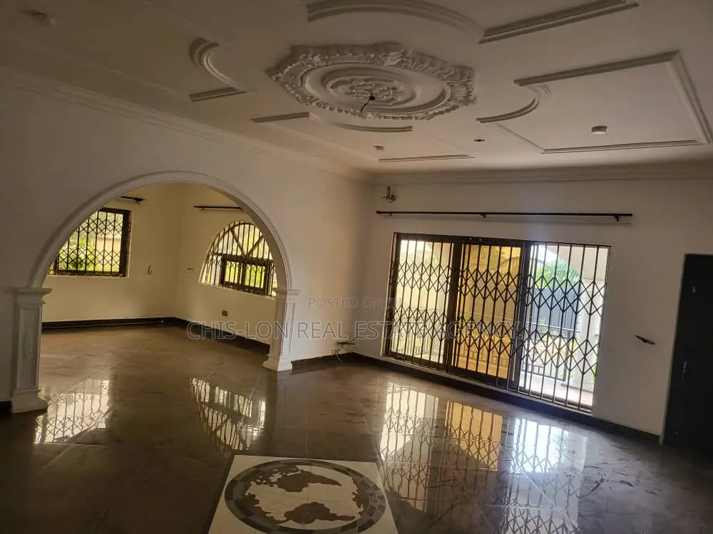 3bdrm House in Lamptey Yellow, Ngleshie Amanfro for rent