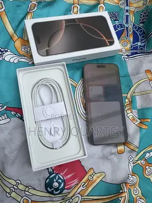 Apple iPhone 16 Pro Max 256 GB Gold