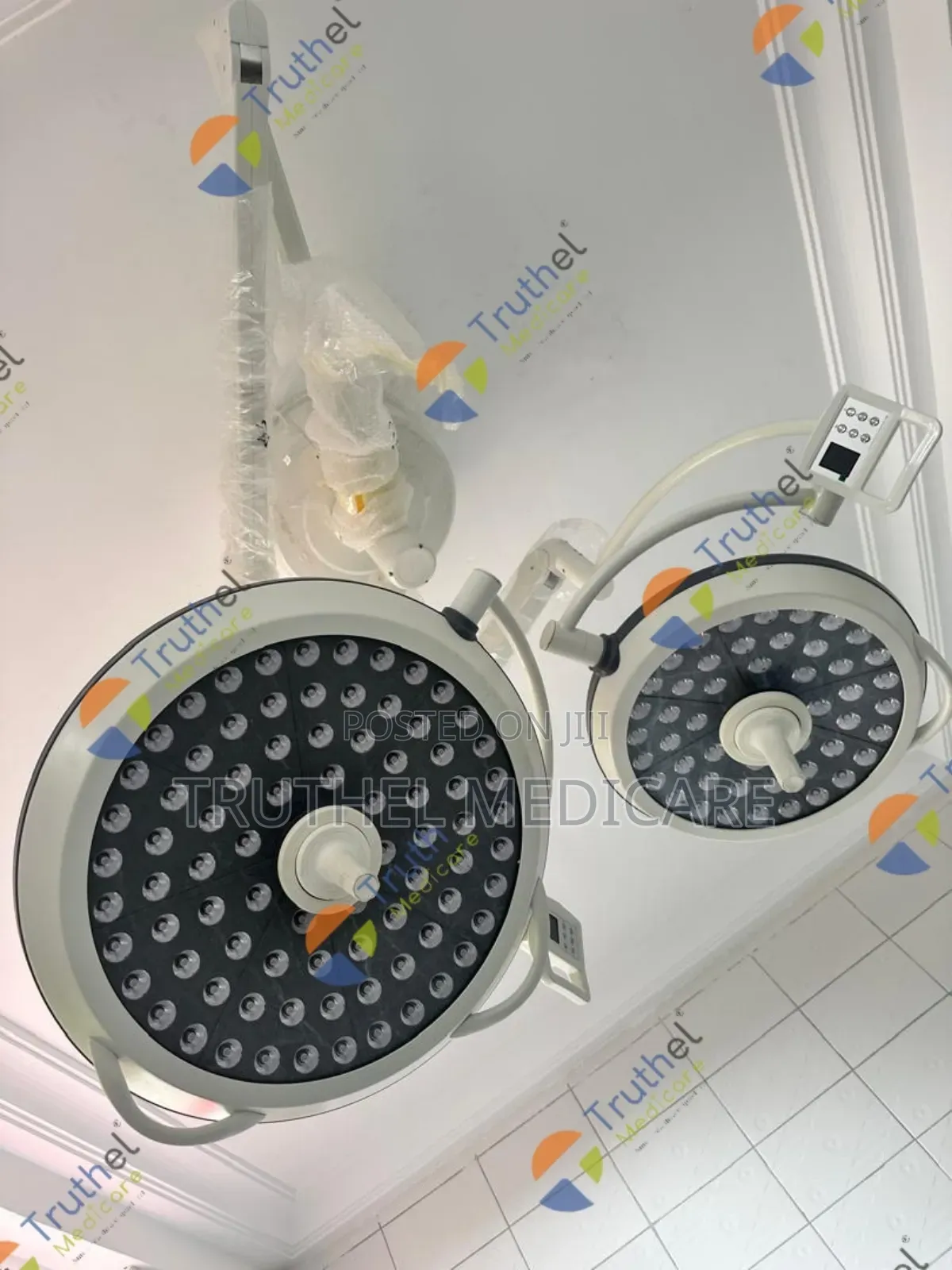 Theatre Light - Ceiling Mount ( Double Dome)