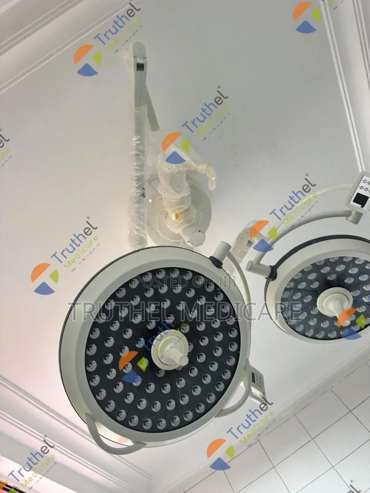 Theatre Light - Ceiling Mount ( Double Dome)