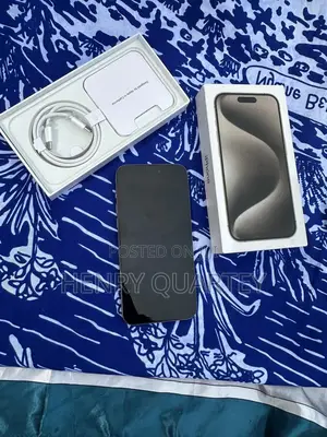 Apple iPhone 15 Pro Max 256 GB