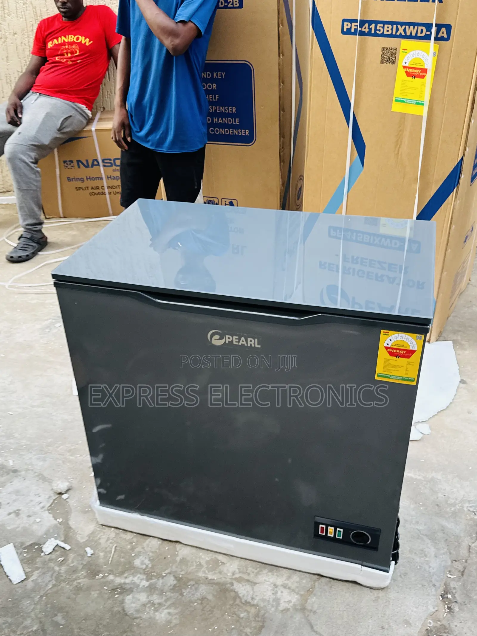 Spectacular Performance PCF-2305-25y —188ltrs Chest Freezer Pearl