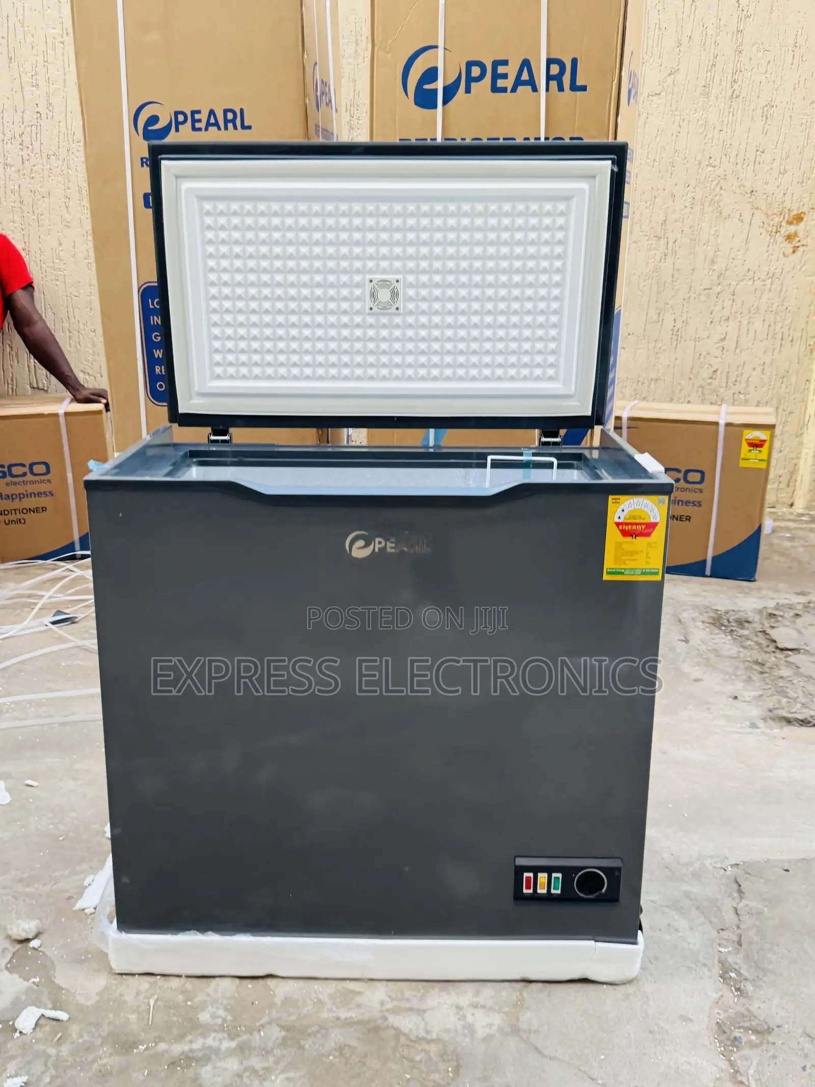 Available Now at Store PCF-2305-25y —188ltrs Chest Freezer Pearl