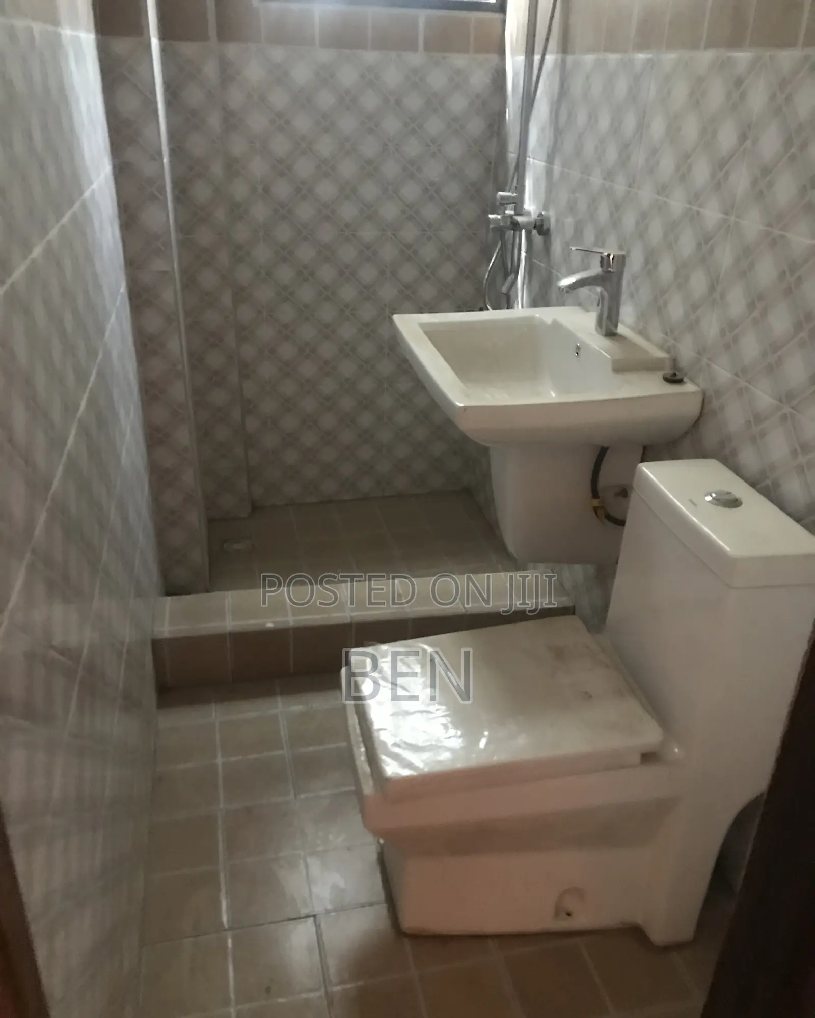 1bdrm Apartment in Mile 7 Achimota for rent
