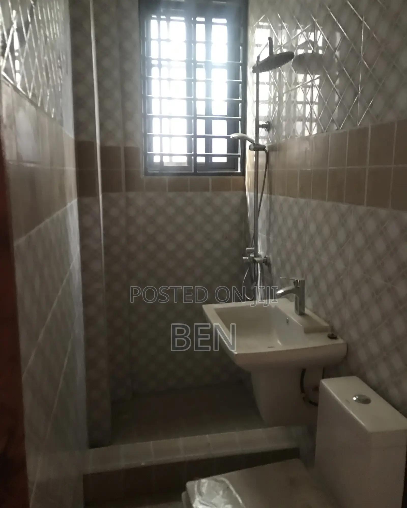 1bdrm Apartment in Mile 7 Achimota for rent