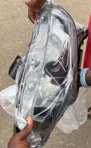 Honda Civic 2017,2018,2019 Normal Dark Spec Headlights Pair