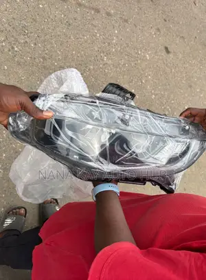 Honda Civic 2017,2018,2019 Normal Dark Spec Headlights Pair
