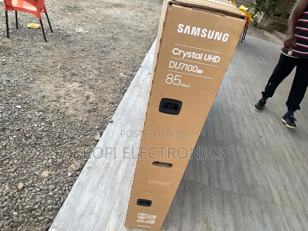 Timeless Samsung Craftsmanship Crystal Uhd 85”