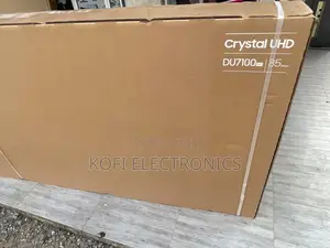 Epic-Size Home Cinema Samsung Crystal 85”