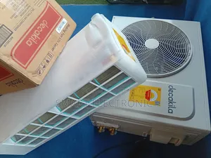 6. Decakila 1.5hp Turbo Breeze Ac